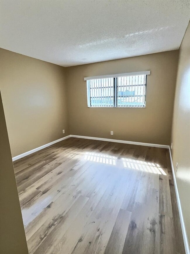 Building Photo - 9150 NW 38th Dr