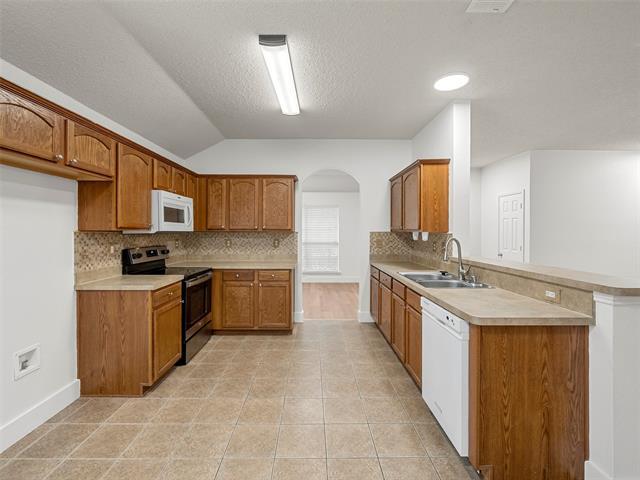 Building Photo - 526 Wyoming Dr