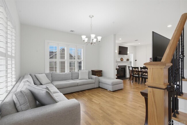 Building Photo - 108 Joyce Wy