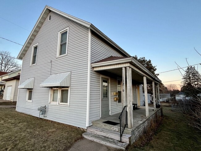 Building Photo - 1209 Cleveland Ave