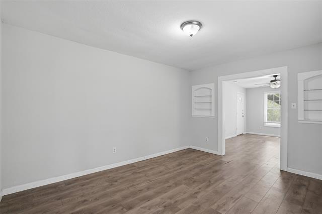 Building Photo - 507 E Heron St