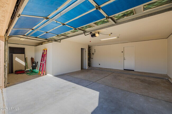 Building Photo - 16809 S 33rd Way