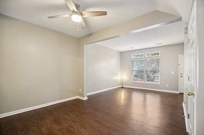 Building Photo - 7718 Porter House Dr