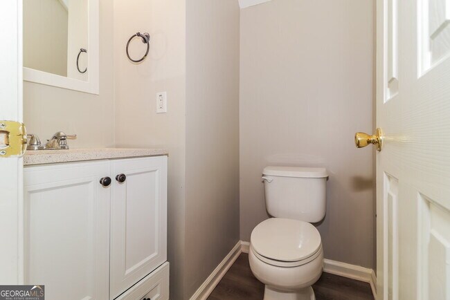 Building Photo - 168 Ilex Dr