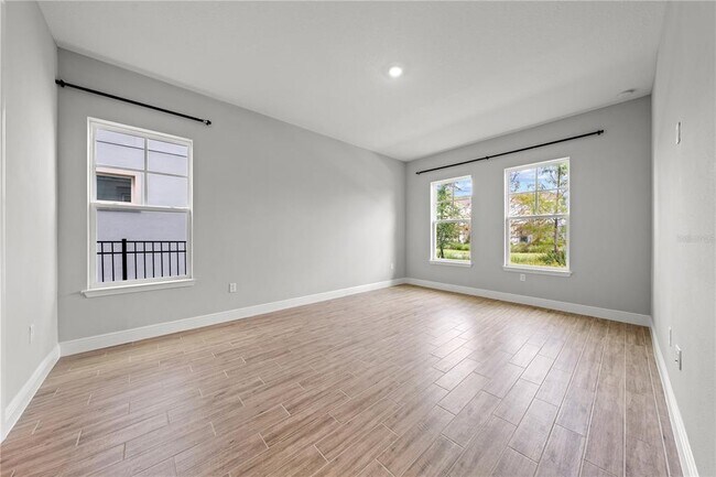 Building Photo - 10657 Marconi Ave
