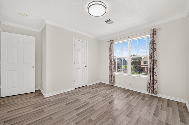 Building Photo - 12502 Venus Park Ln