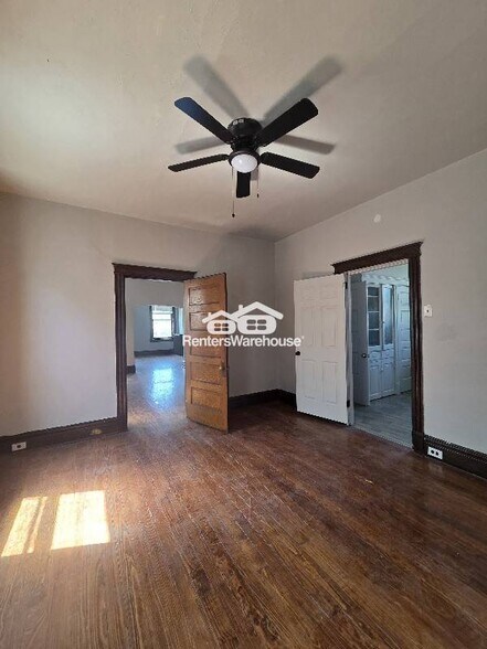 Building Photo - 3914 Michigan Ave