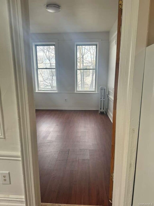 Building Photo - 515 Williams Ave