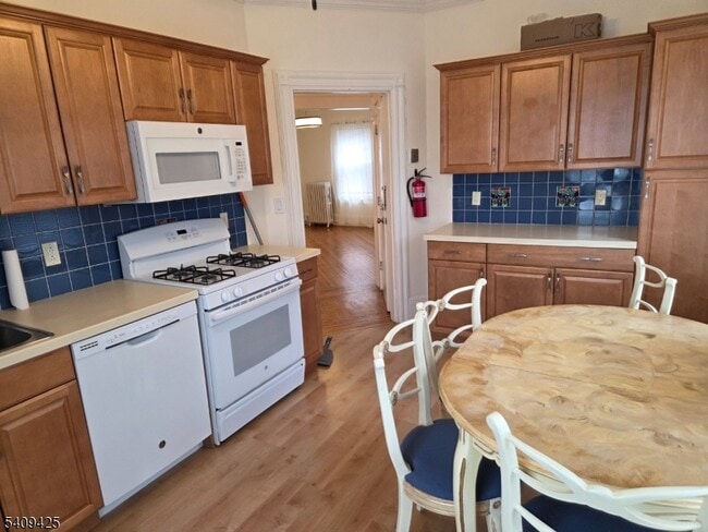 Building Photo - 177 Ashland Ave