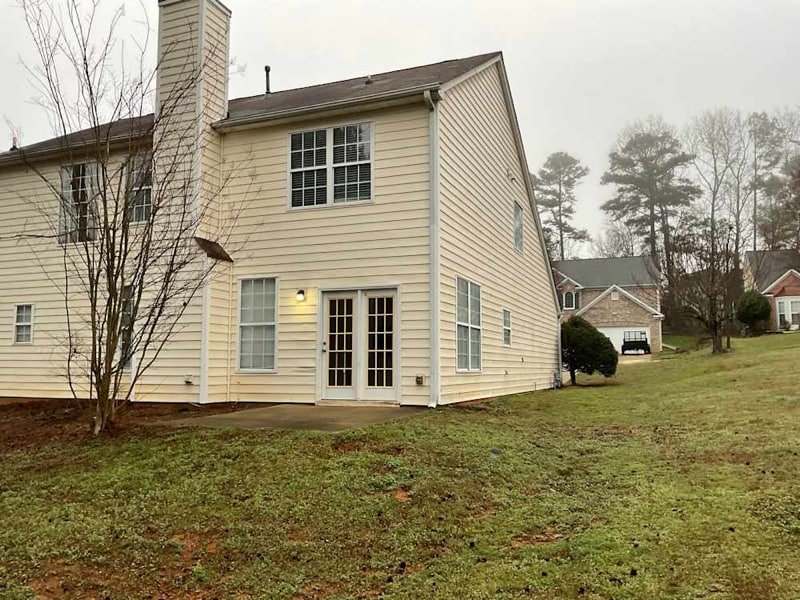 Building Photo - 1217 Everwood Dr SW