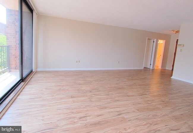 Building Photo - 2555 Pennsylvania Ave NW