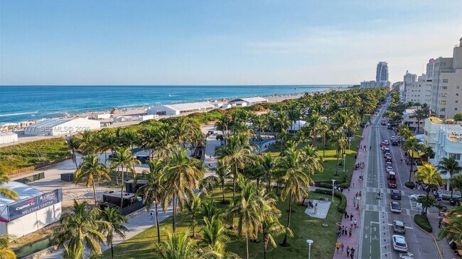 Building Photo - 1330 Ocean Dr