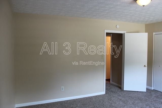 Building Photo - 195 Meadowbrook Ct