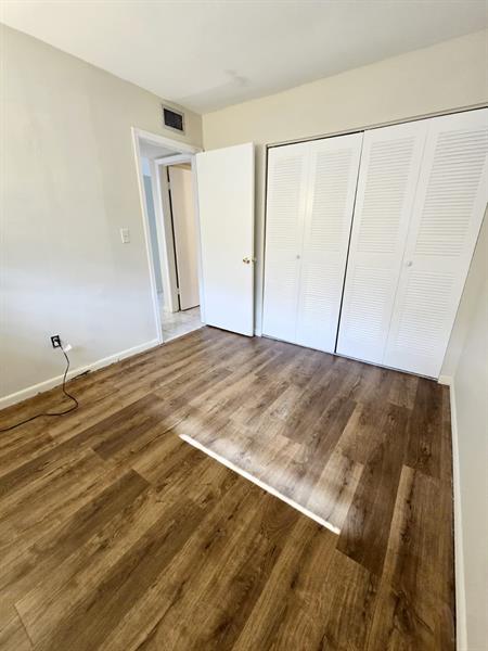 Building Photo - 4121 Stirling Rd