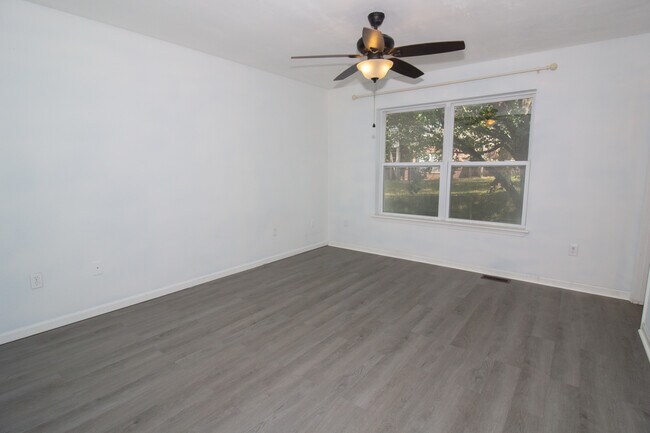 Building Photo - 103 Hickory Valley Rd