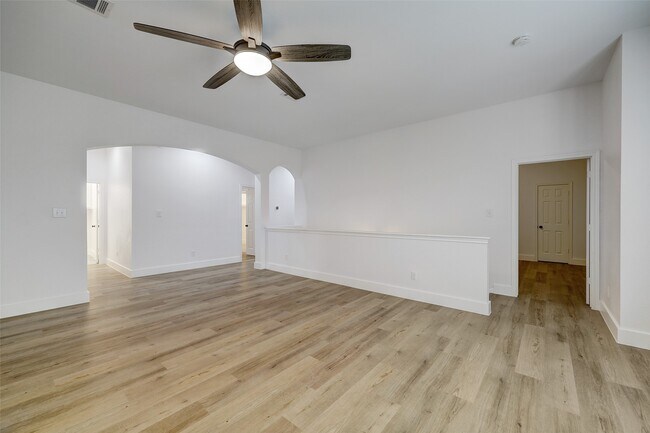 Building Photo - 3550 Urban Woods Trail