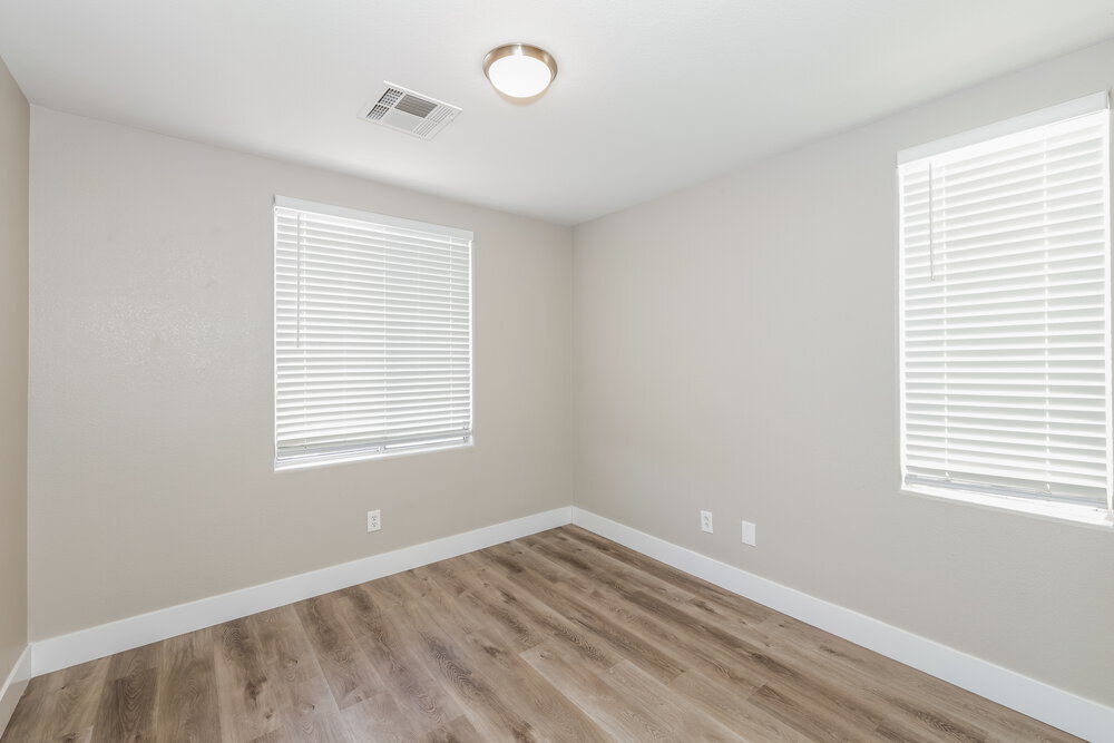 Building Photo - 892 Shining Rose Pl