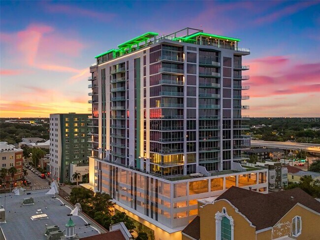Building Photo - 777 3rd Ave N