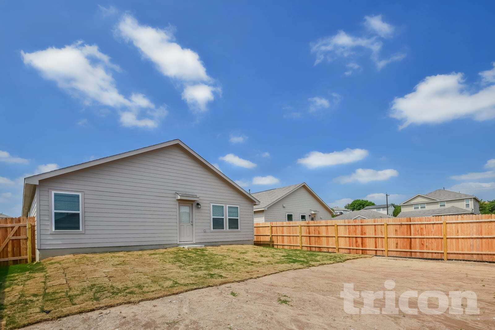 Building Photo - 9706 Marbach Hl