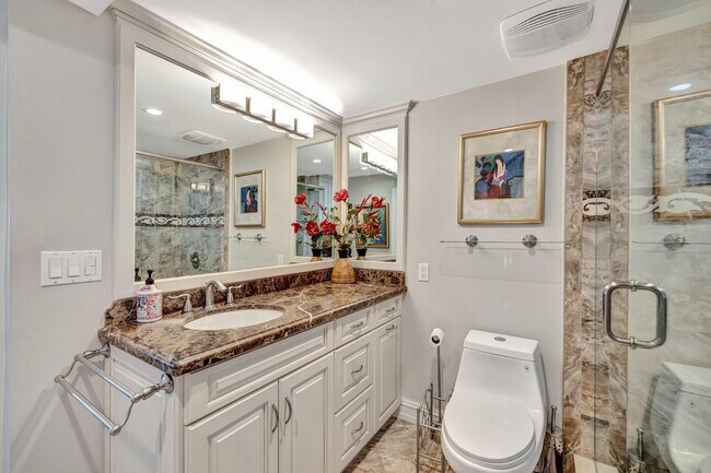 Building Photo - 2100 S Ocean Dr