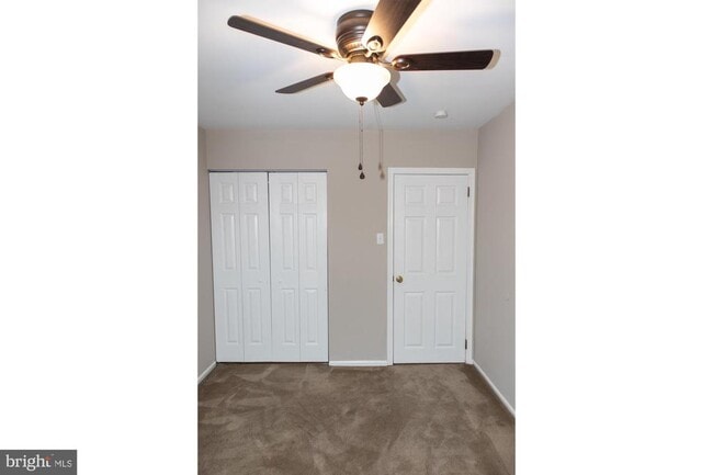 Building Photo - 54 Reliance Ct