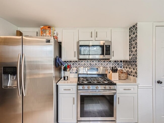 Building Photo - 7701 Copano Dr