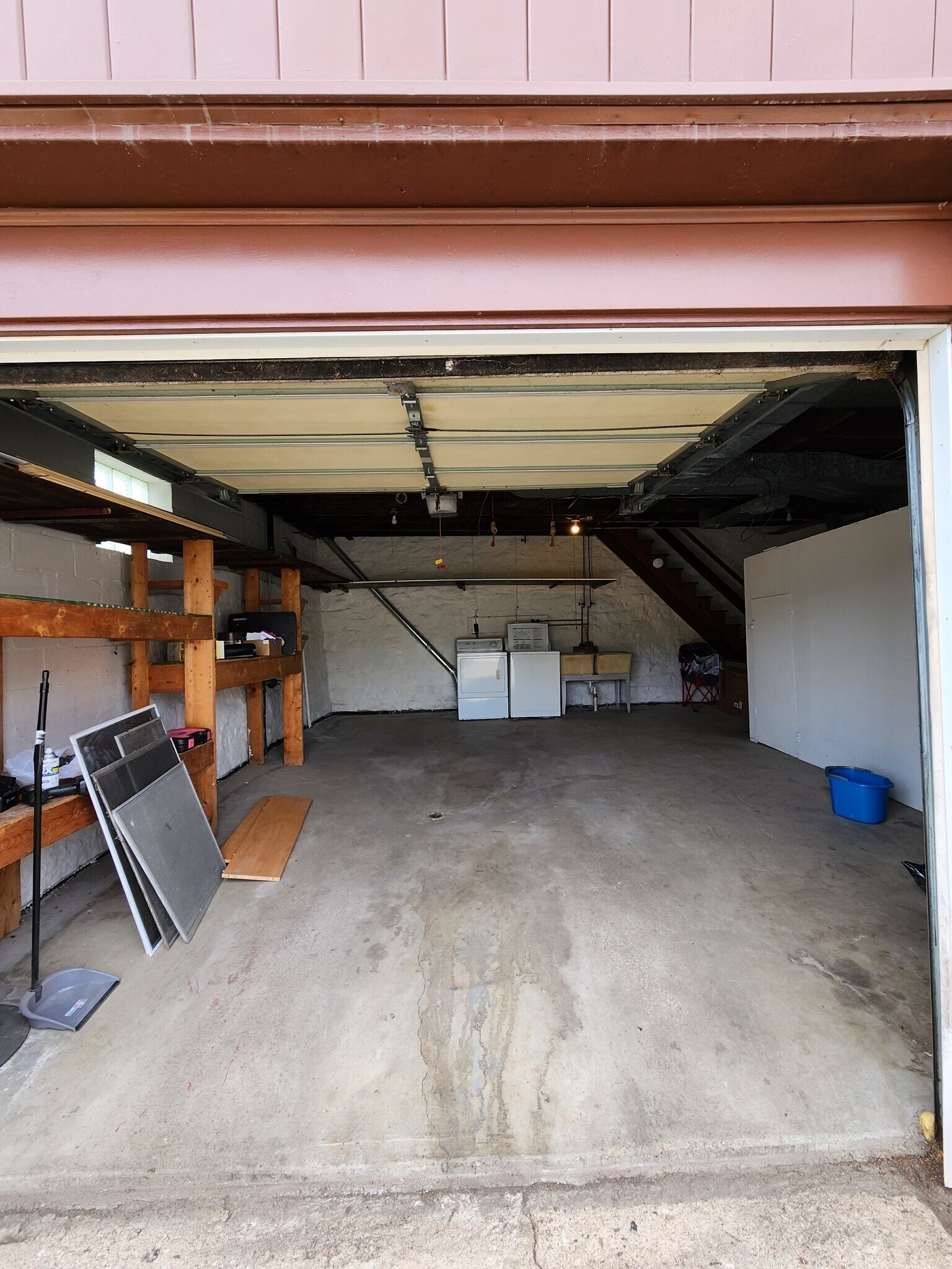 Building Photo - 117 Kline Ave