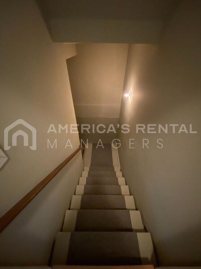 Building Photo - Home for rent in Gardendale!!! Available to View with 48 Hour Notice!!!