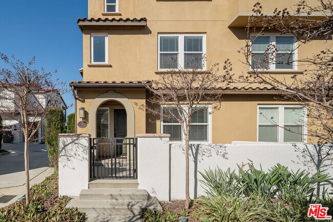 Primary Photo - 281 Mar Vista Ave