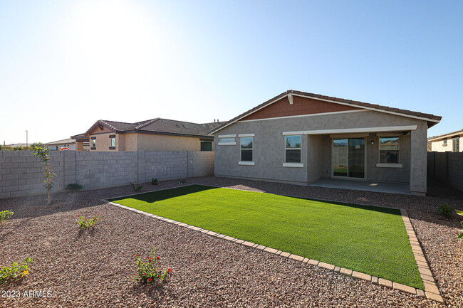 Building Photo - 13554 W Shifting Sands Dr