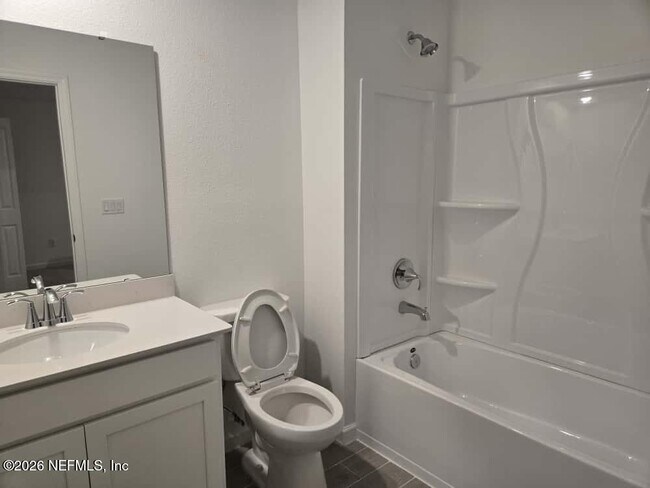 Building Photo - 198 Hubbard Bnd