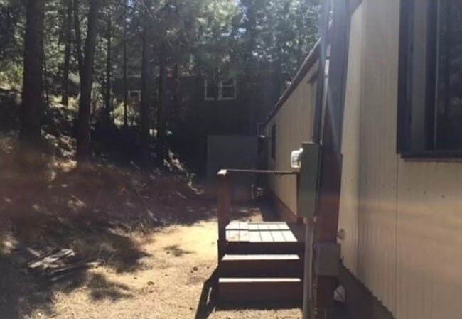 Building Photo - 2 Bed/1 Bath on Bend's Westside - Stannium...
