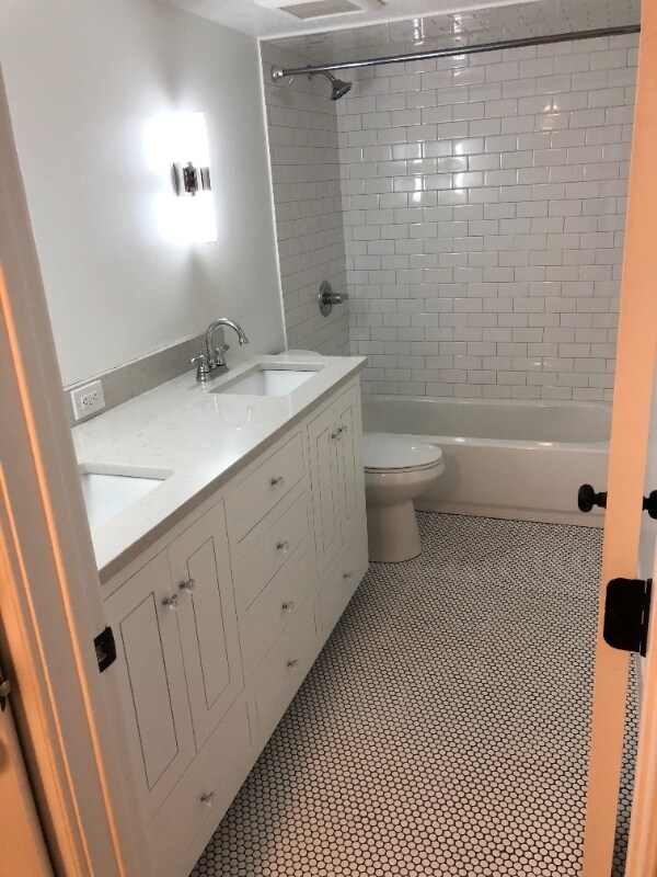 Building Photo - 1259 N 625 W St