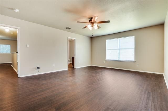 Building Photo - 207 Silver Spur Dr