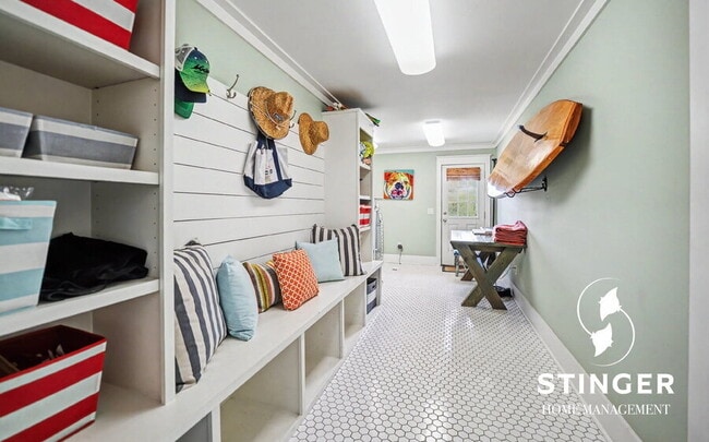 Building Photo - 73 Sunset Blvd