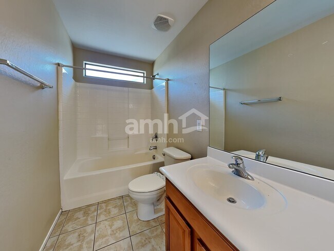 Building Photo - 14906 N 174th Ln