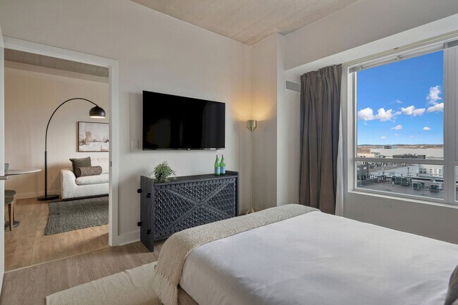 Building Photo - 479 Canal St