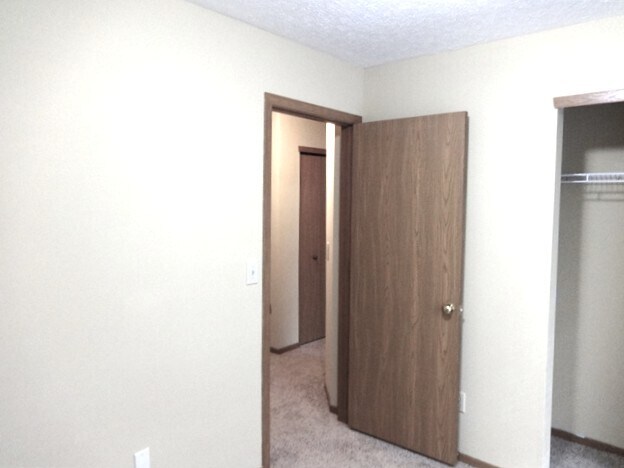 Building Photo - 3300 Darby Glen Blvd