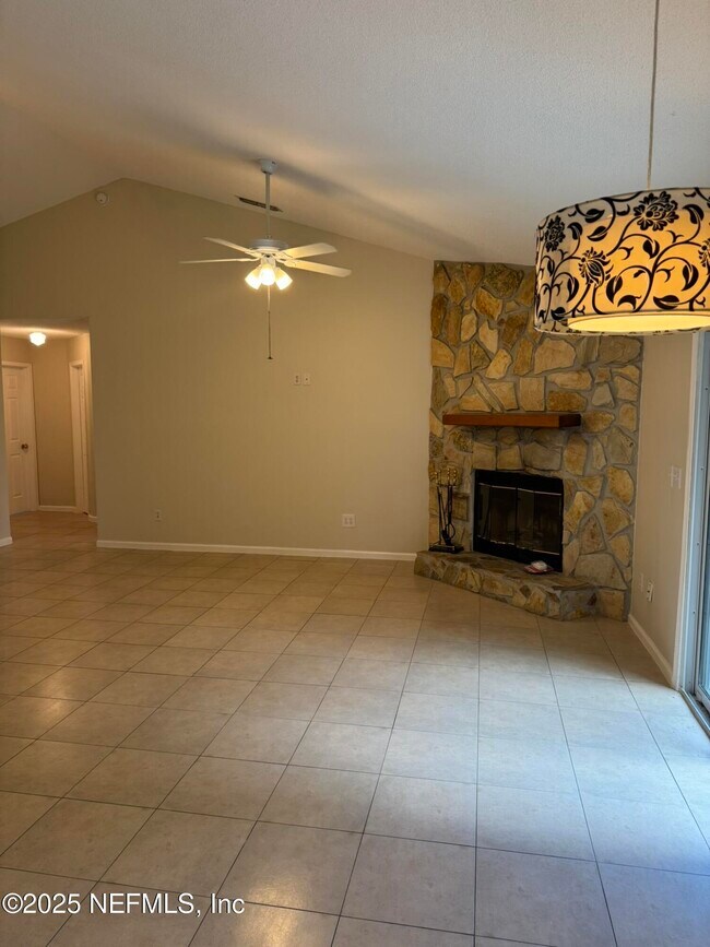 Building Photo - 84042 St James Ct