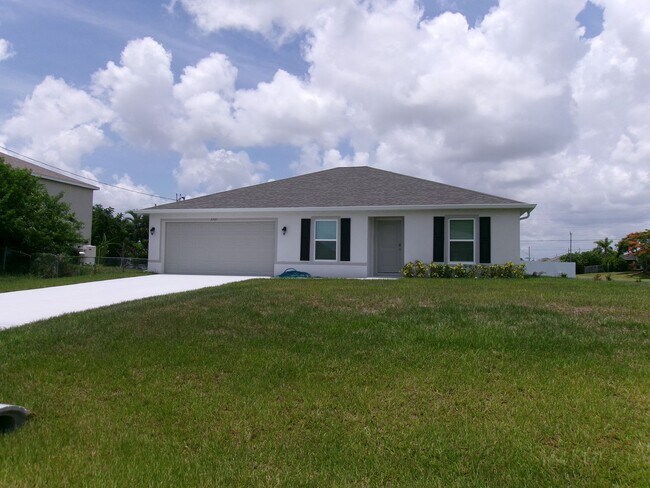 Building Photo - New Construction 3/2/2 Close to Mariner High School and Library
