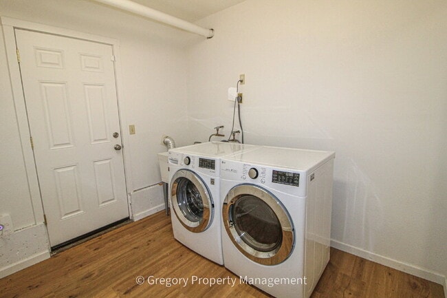 Building Photo - 13508 131st Pl NE