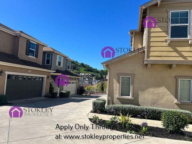 Building Photo - 238 Ladybug Ln