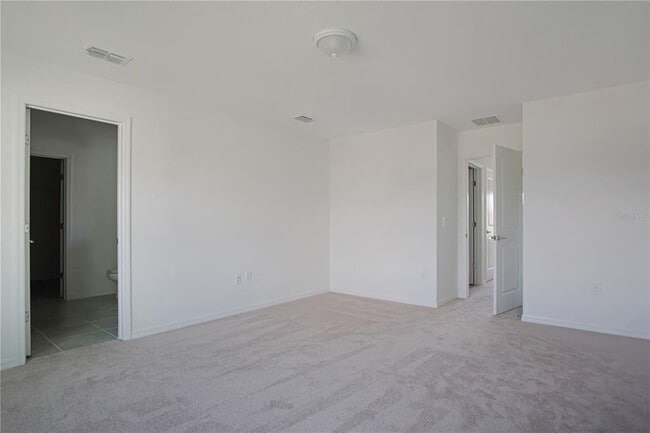 Building Photo - 437 Waterford Dr