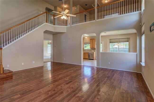 Building Photo - 10816 Pall Mall Dr