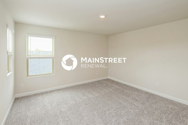 Building Photo - 4 Bedroom Pet-Friendly Home in Charlotte, NC with Main Street Renewal