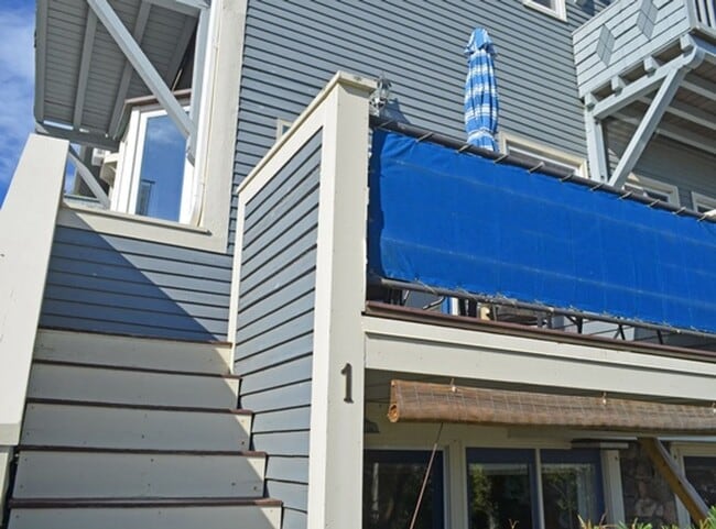 Building Photo - Winter Rental: Pirate's Cove (Pet-friendly!)