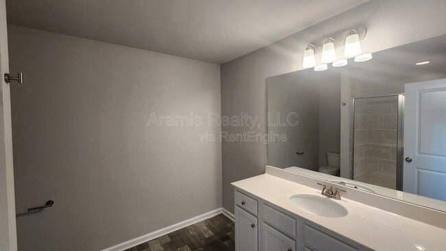 Building Photo - 5238 Pinnacle Walk