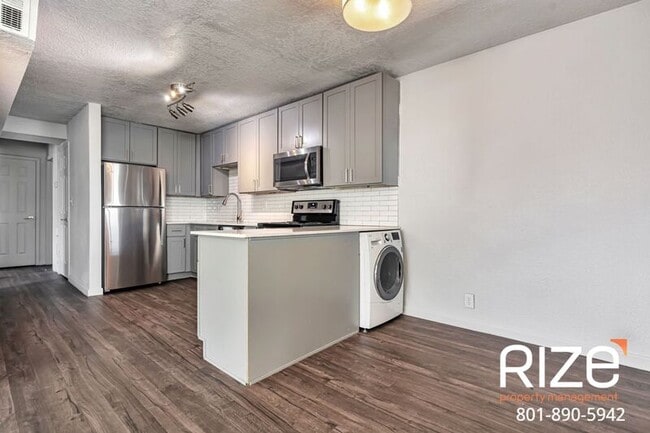 Building Photo - 797 Wasatch St.