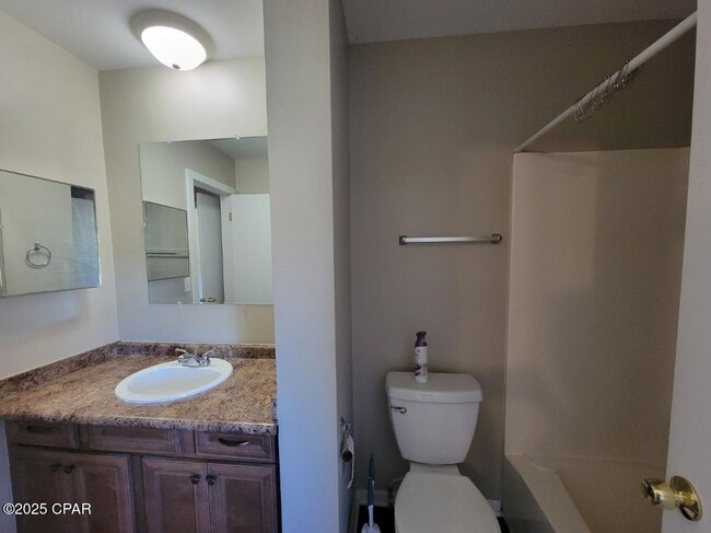 Building Photo - 4466 E Hwy 98