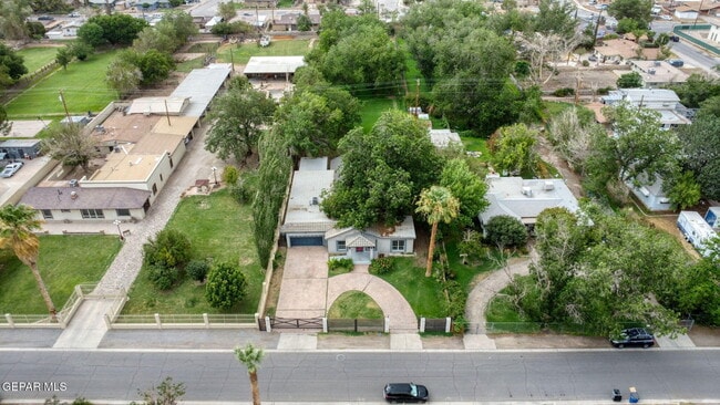 Building Photo - 7716 Wenda Dr